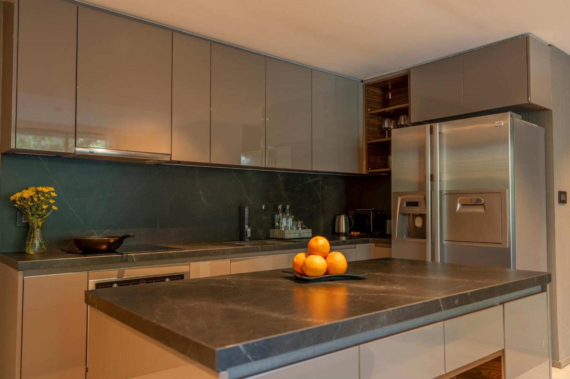 Walton Suites Sukhumvit Bangkok Esterno foto