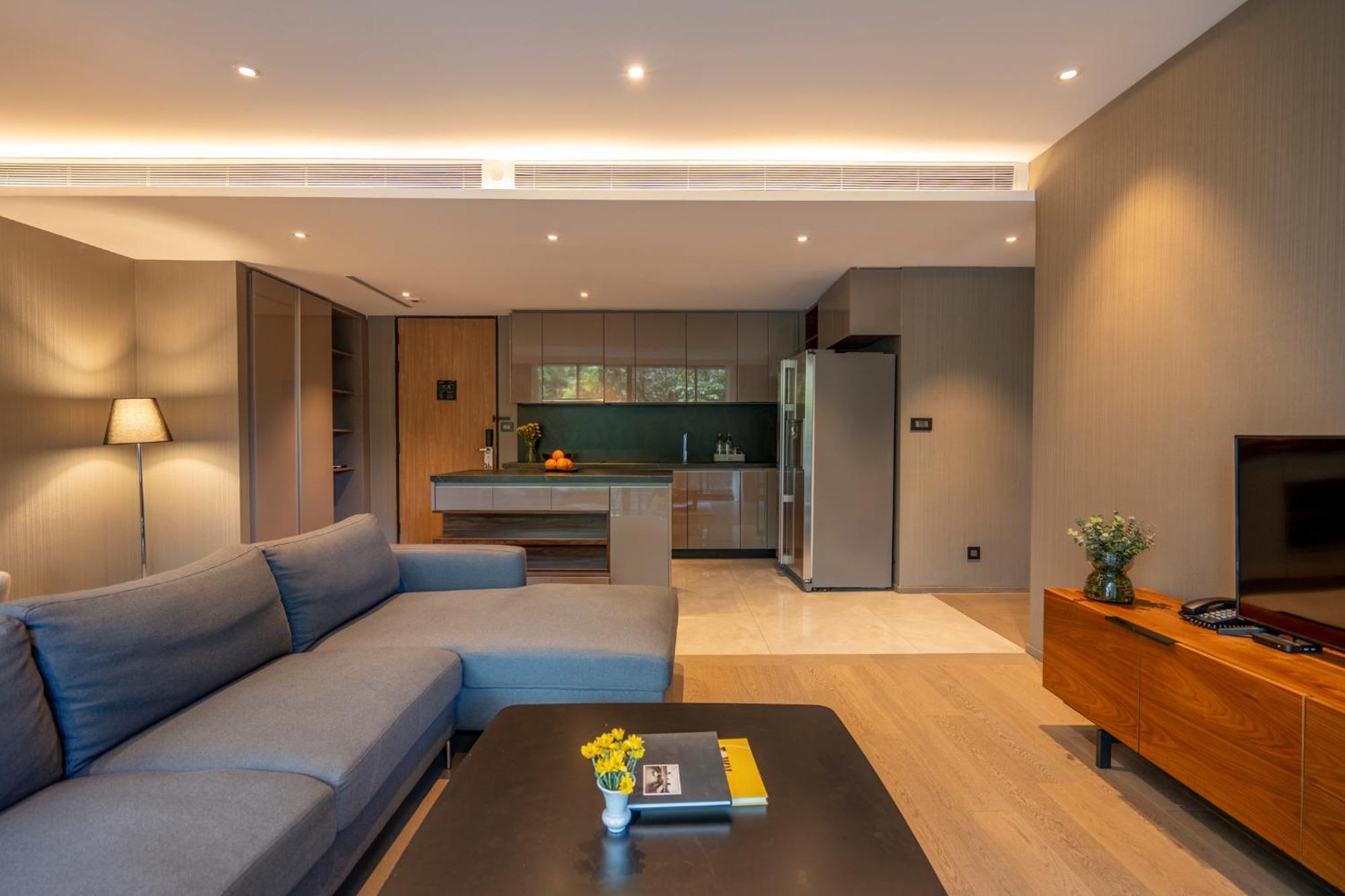 Walton Suites Sukhumvit Bangkok Esterno foto