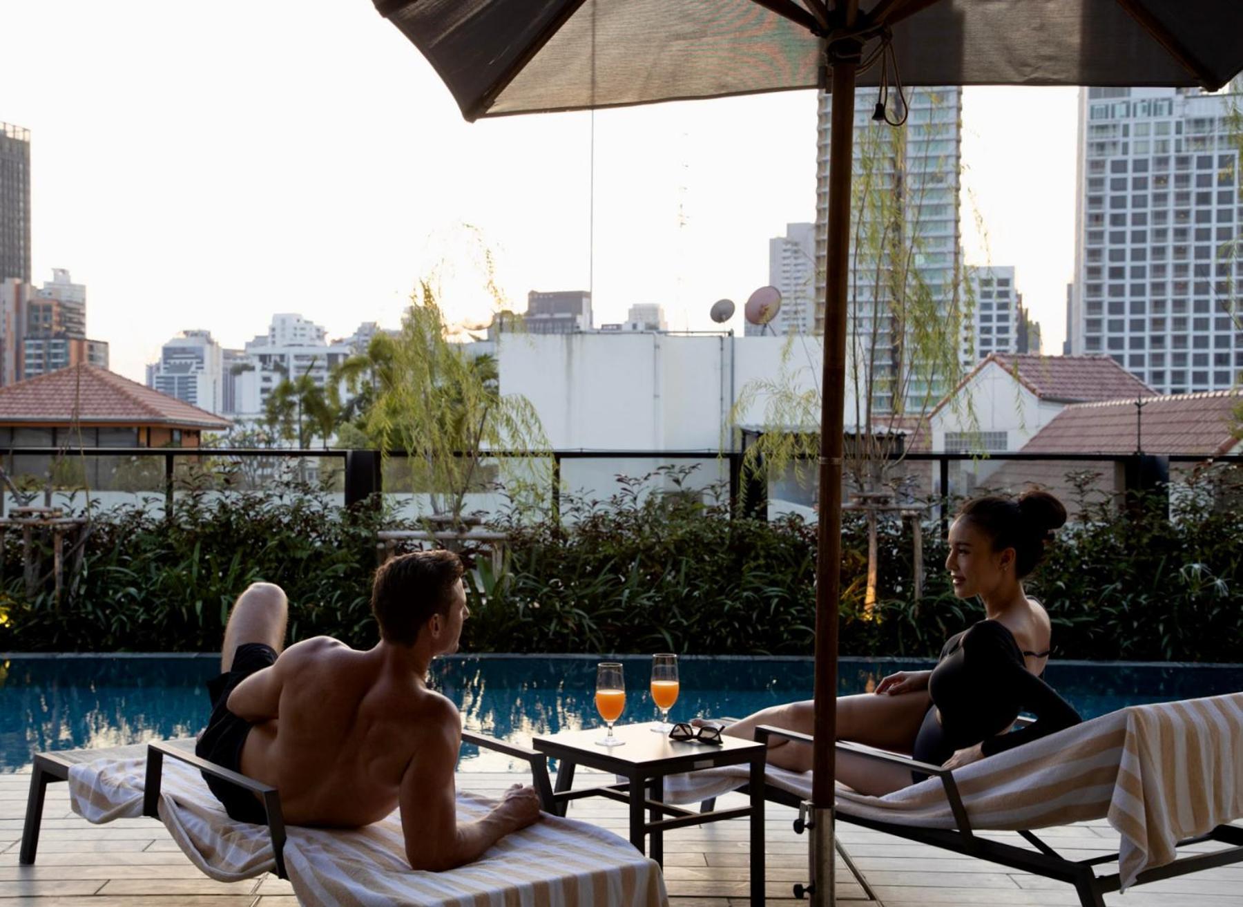 Walton Suites Sukhumvit Bangkok Esterno foto